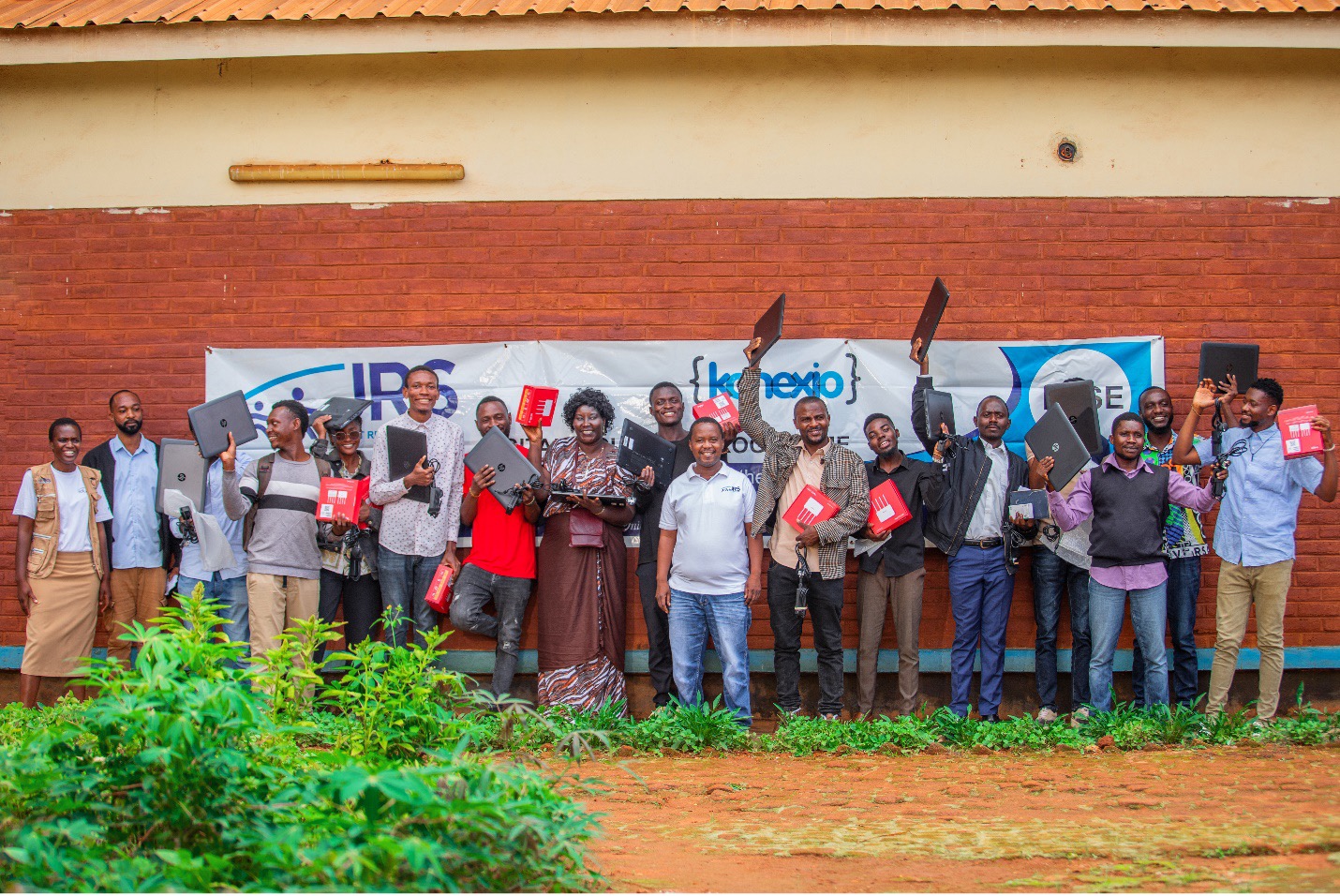 Bridging the Digital Divide for Refugee Youth in Dzaleka, Malawi - JRS ...